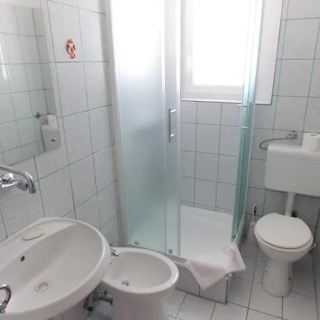Barbat 730 Guest house
