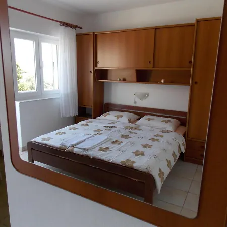 Guest house Barbat 730