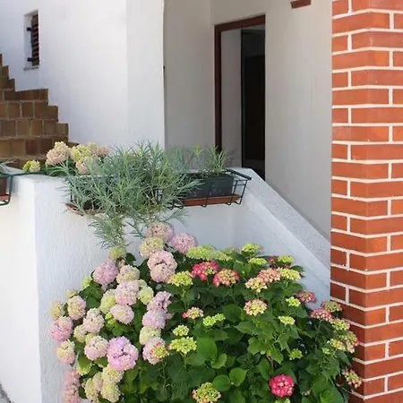 Maison d'hôtes Barbat 730 Barbat na Rabu